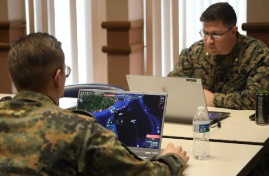 美军兵推出现福建舰航母，司令官：决战随时到来

近日，培养美军军官的美国海军陆战