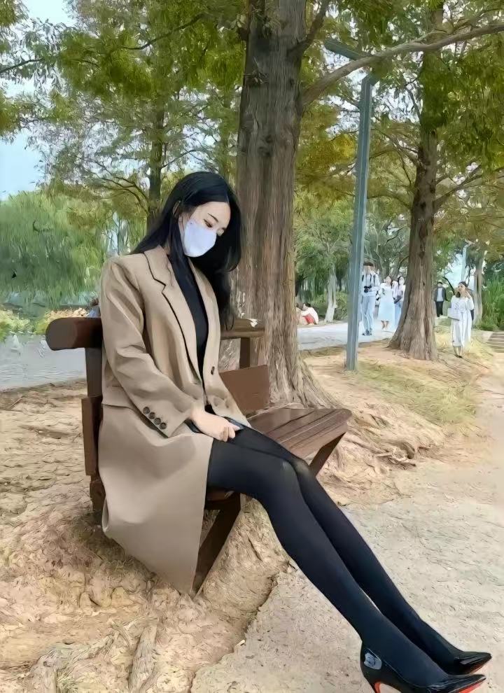 老板娘今天好像心情不是很好哈哈哈哈哈