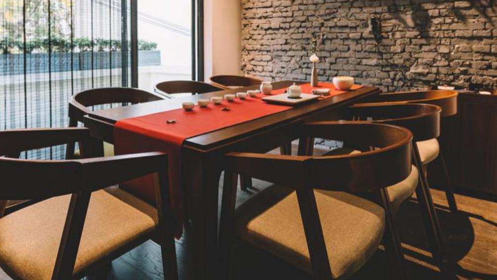 探索成都品茶自带工作室传统文化，让味蕾和心灵都沉浸在茶香中