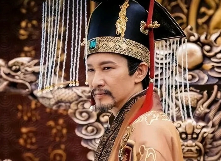 唐朝李世民以后的所有皇帝里，几乎没有能和李世民相提并论的。如果非要找两个的话说，
