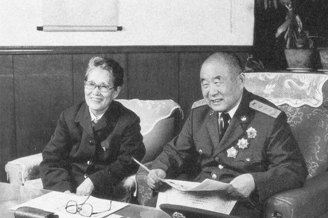 李德生临危受命，北京军区展新篇