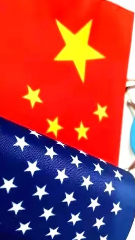 中国这一次彻底引爆了整个世界舆论场。随着中国同时点燃了天上飞的、水里游的两个振奋