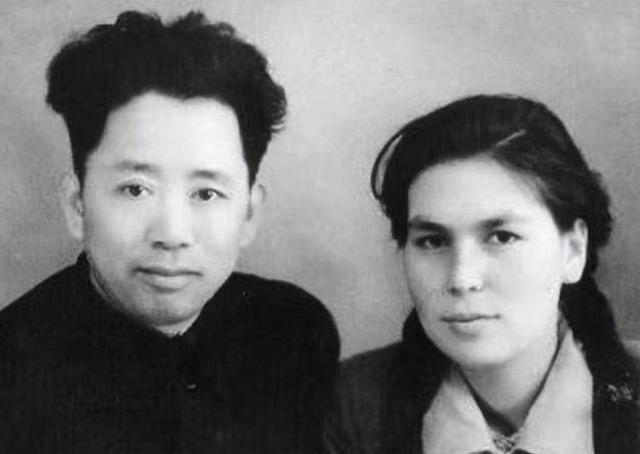 翟云英深情守诺，刘亚楼在天有灵