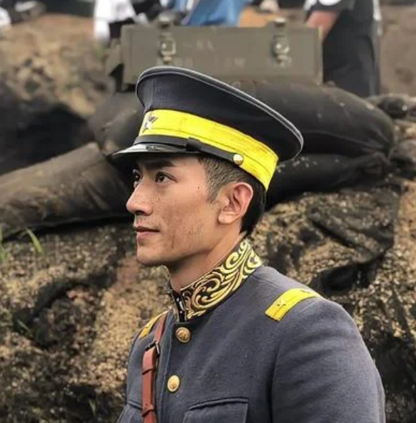 张天阳是一位备受瞩目的优秀男演员