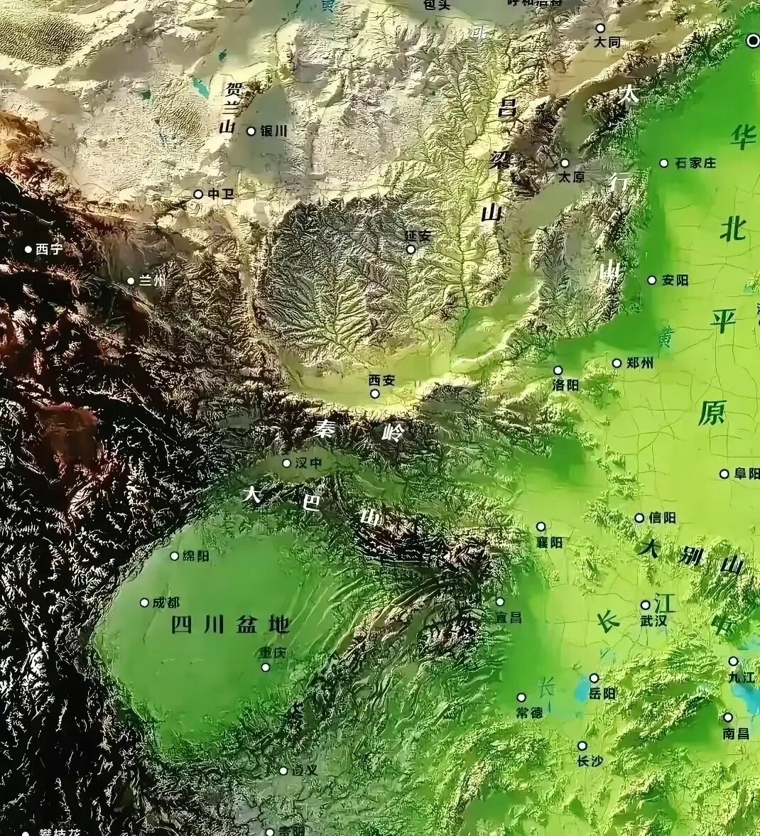 每次看这种地图的时候，总感觉古人在建城选址时拥有上帝视角，看得明明白白。

比如