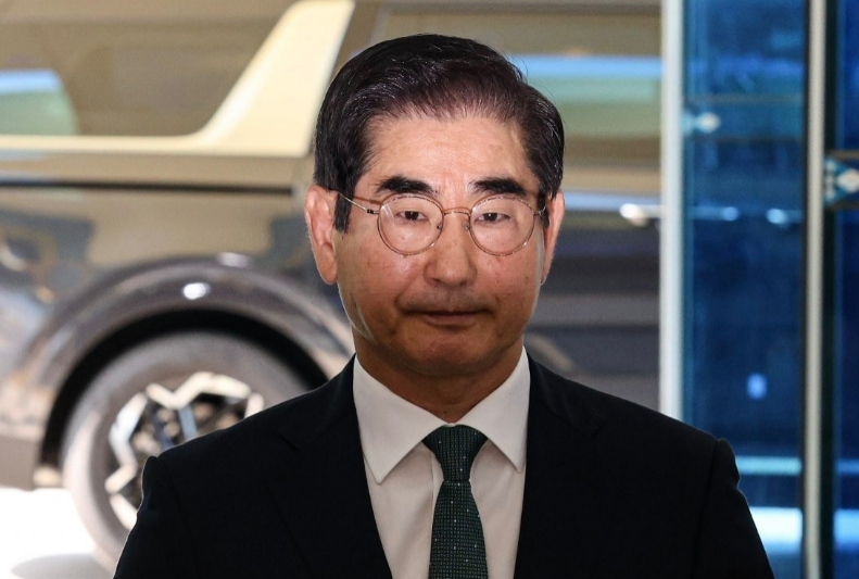 大揭秘：尹锡悦高中学长策划戒严，新防长上任俩月就闹革命