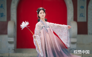 相公为了白月光将我送山匪，他不知道，我是寨里的大当家。