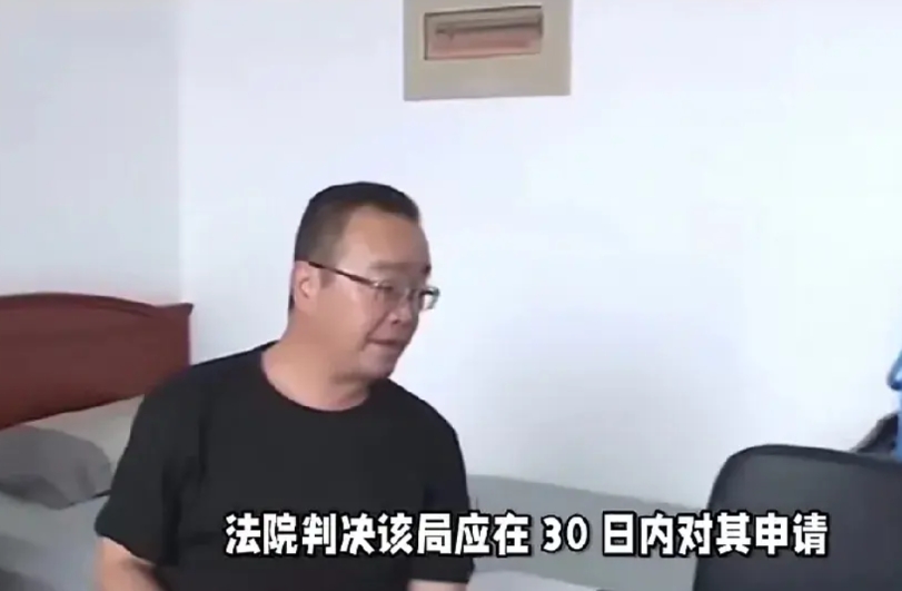 拭目以待，必须让辉县市场监管局负责人付出惨痛代价！

河南新乡辉县的老姚，在外面