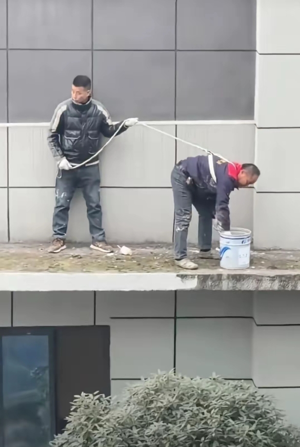 工地这一天300块钱是不好挣啊