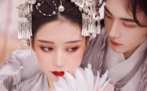 上一世我夫君当上首辅的第一件事，就是联合小白花构陷我盛家，重生后我让他满门抄斩下地狱！