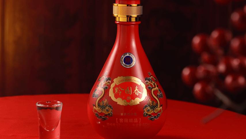 黔园春酒，封坛贡品传世酱香，窖藏精品诠释高端品味