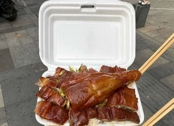 在广东，这样的快餐算什么级别？