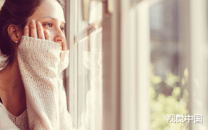 男友为了维护他前女友，导致我被网暴被扔臭鸡蛋被泼红油漆，结果现在告诉我，他认错人了？我才是他的白月光