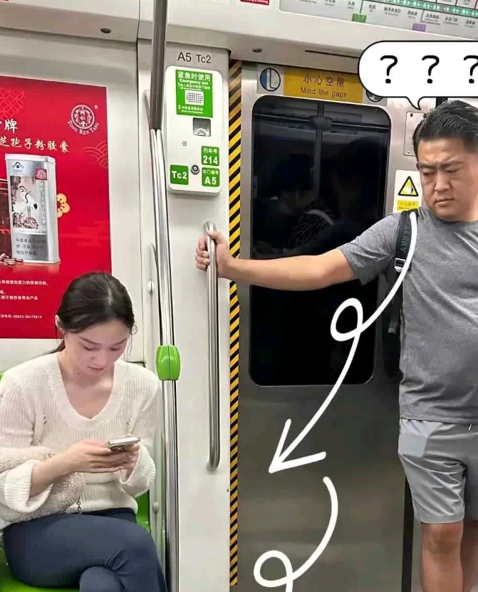 大哥想了几站，也没想通！哈哈哈！[开怀大笑][开怀大笑][开怀大笑]