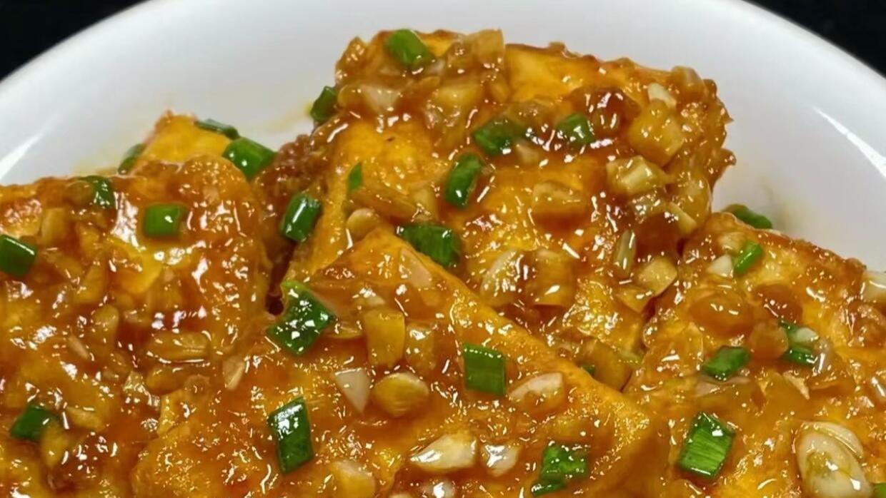 豆腐的逆袭：从平凡到惊艳的香煎脆皮豆腐