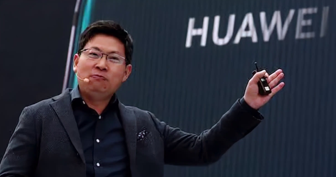 余承东说百公里加速根本就不重要，能达到3s就很好了。
雷军认为百公里加速非常重要