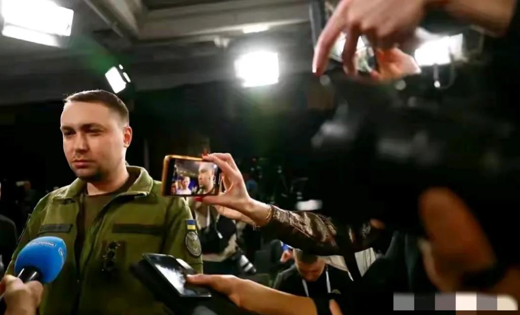 乌克兰情报大佬布达诺夫放话了：咱下半年要搞定克里米亚大桥，切断俄佬的交通命脉。记