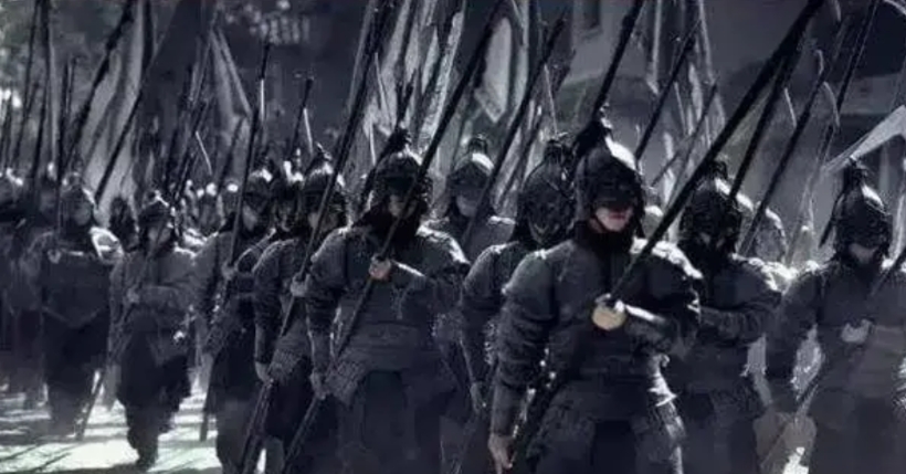 曹操刚死，手下的青州兵敲锣打鼓的就要走，曹丕为何无法接收青州兵？

忠诚么？倒也