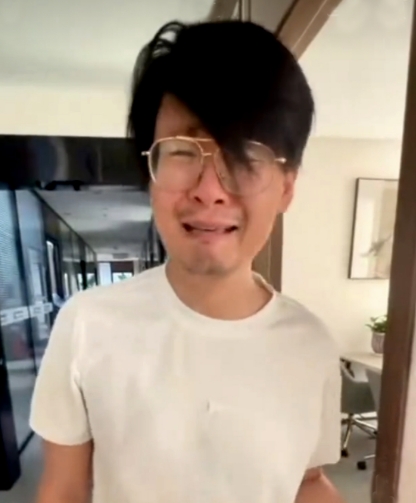 马翔宇再次开播，但这回聪明了，绝口不提苏州，而是讲秦二世而亡，不过，他一开播，礼