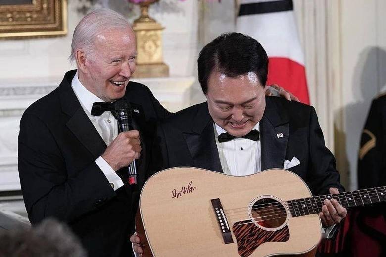 韩媒耍无赖，韩国戒严令全赖中国！