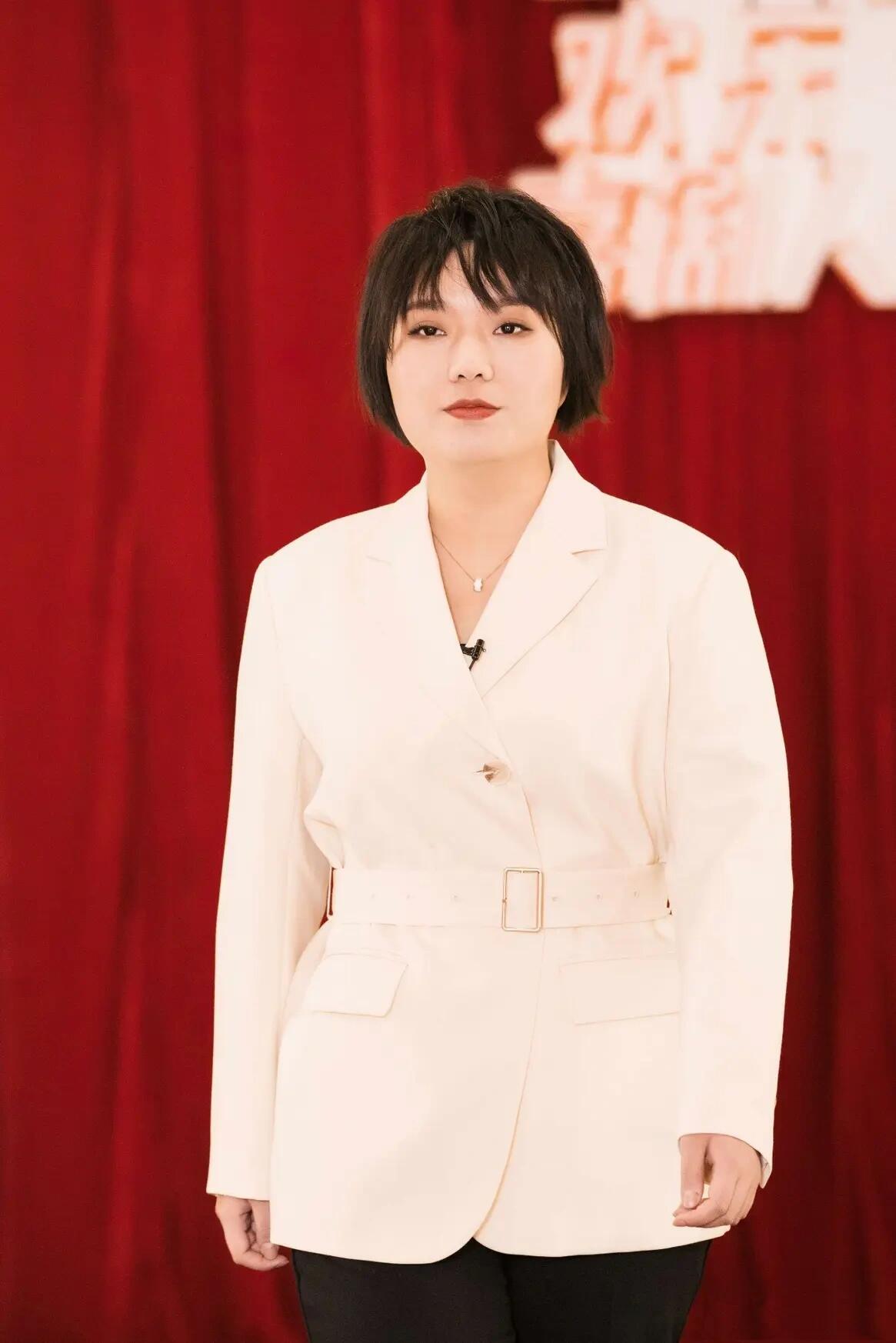 李雪琴，勇于尝试各种角色