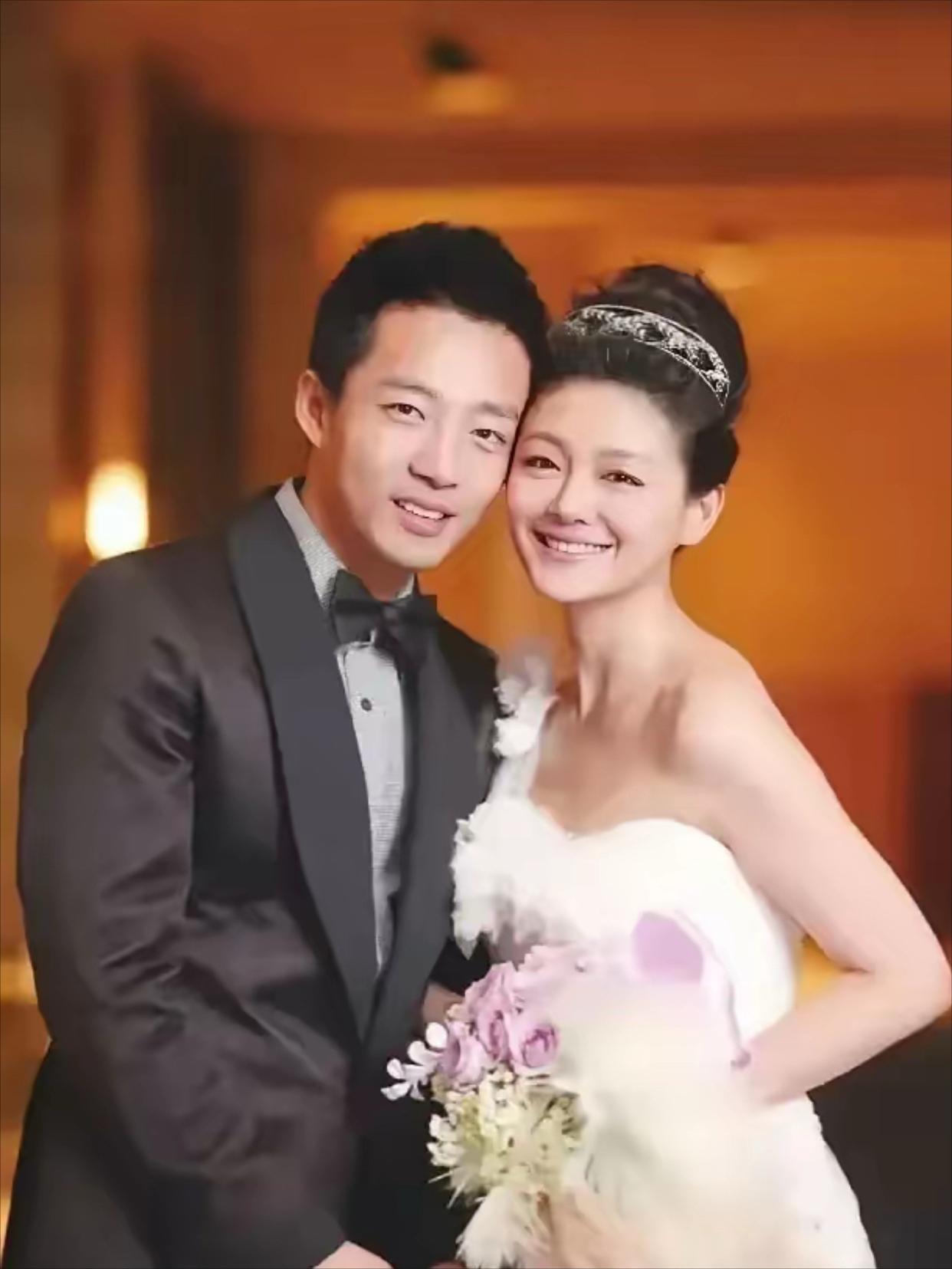大S离世后，围绕遗产和孩子抚养权的纷争不断，最近，台湾知名经纪人孙德荣也下场发声