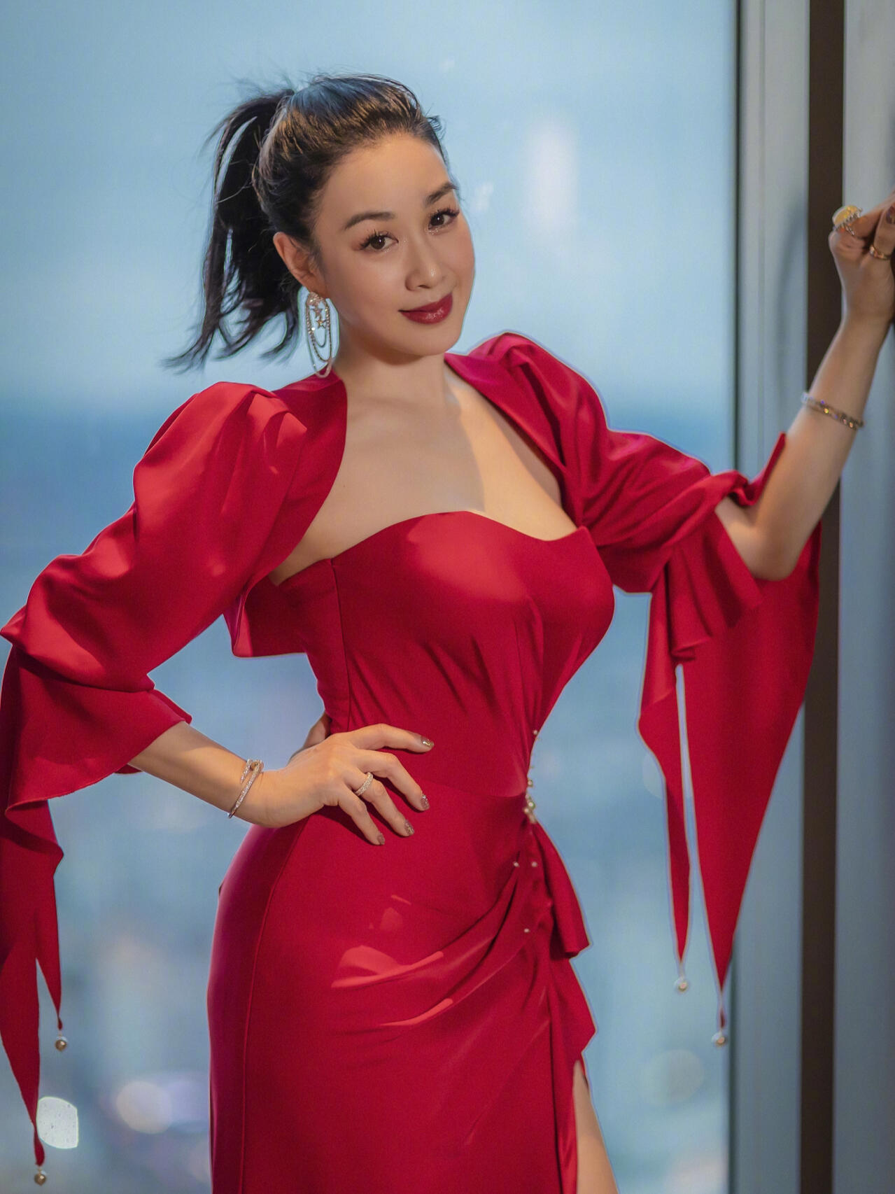 钟丽缇初代人鱼公主的全家福