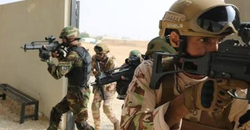 顶风作案，巴基斯坦再出现血案，疑似俾路支叛军持枪无差别扫射，打死47人，打伤33