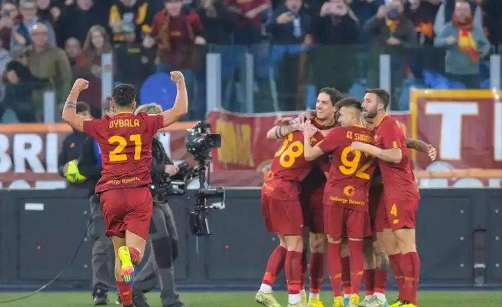 这就是意甲三方都很配合，主队不反击，客队不进攻，身体对抗立刻吹哨，都灵最后10分