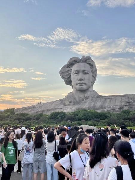 来长沙劝大家不要乱带衣服！！！