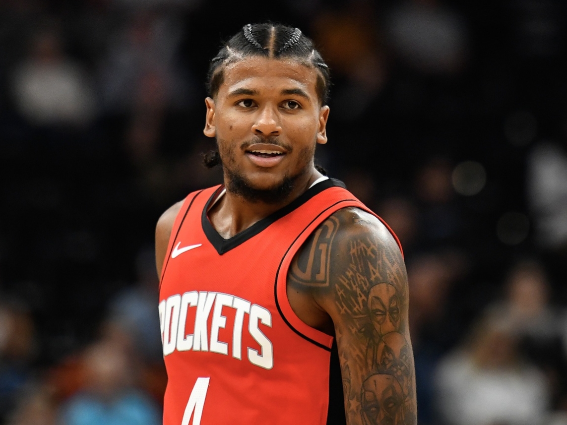NBA第一开火权！2024-25赛季至今，火箭超新星杰伦-格林在进攻端合计出手8