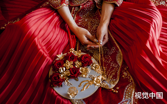 新婚夜婆婆闯入我的洞房，当我得知她意图的时候我惊呆了