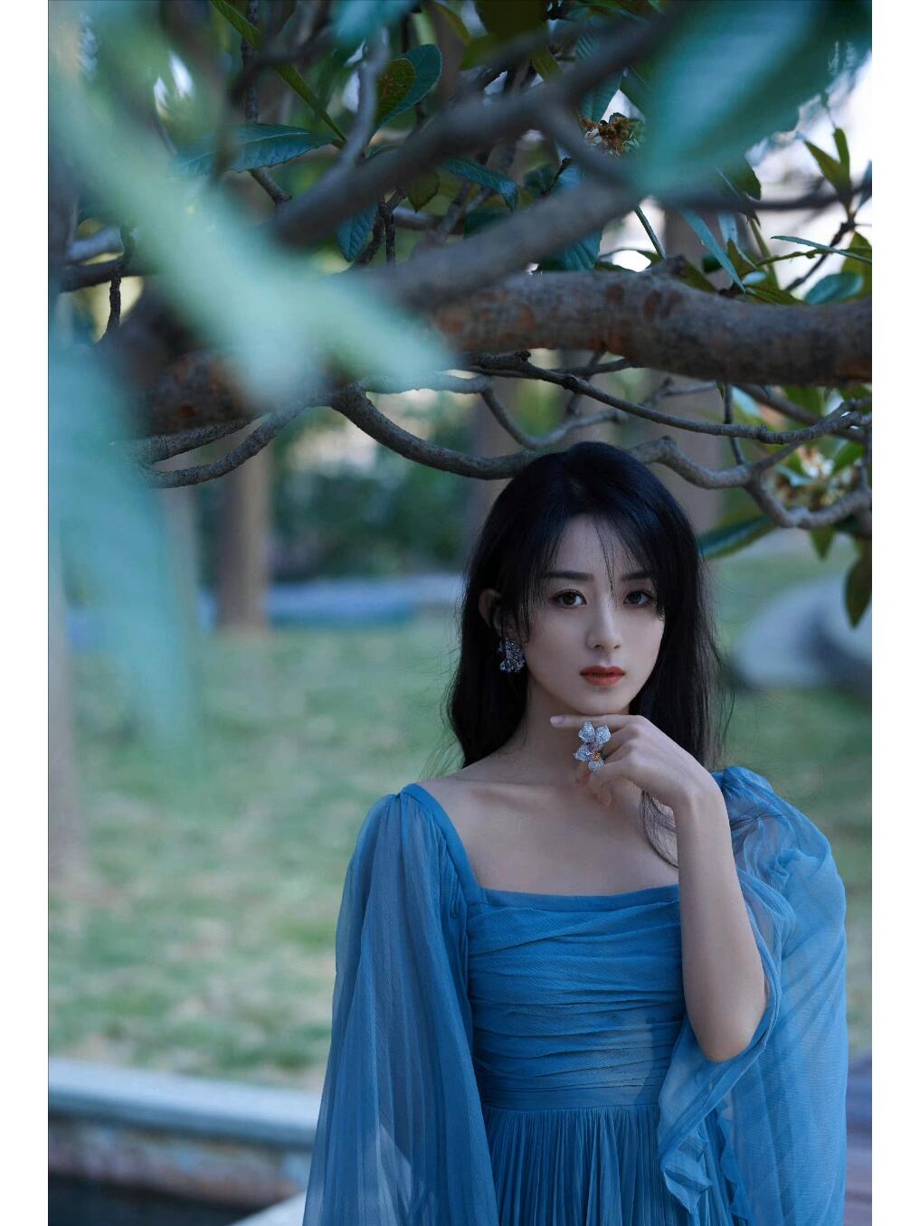 寻遍人间丽颖