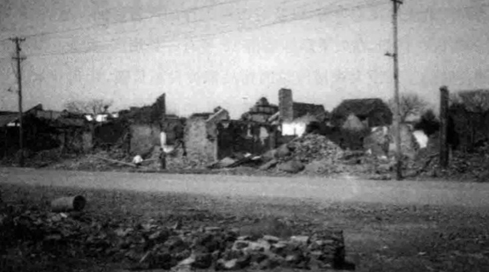 1937年，南京沦陷，日军的暴行让整个城市陷入深渊。在这片血腥的土地上，一名道士