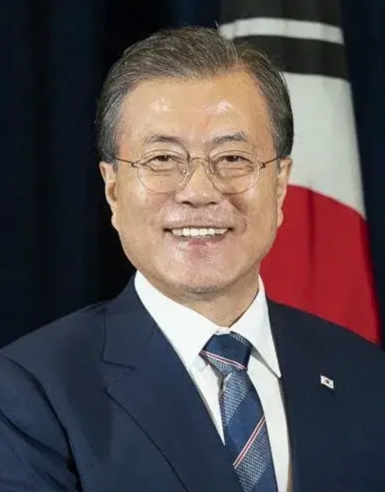 实话说！
文在寅，当年算是有远见的人啊！2017年刚上任就打算成立公调处，202