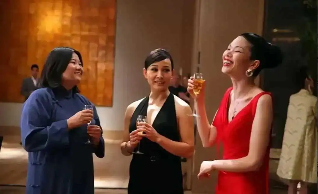你第一眼会先看到谁呢？