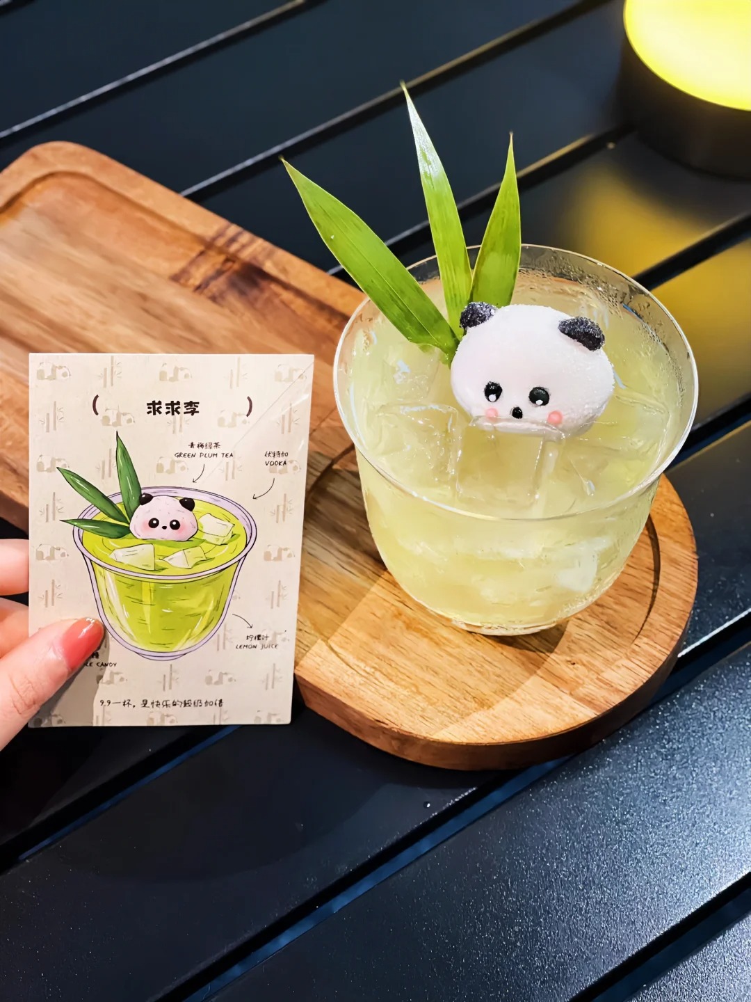 在成都！！！姓“李”免费喝！！
五一快到啦
为了感谢大家对桃桃的支持和喜爱
5.
