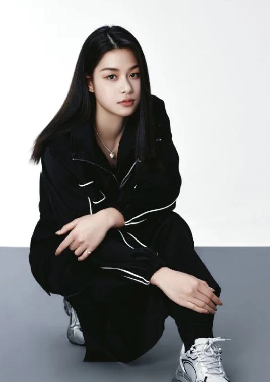 00后游泳运动员余依婷，大家认识吗？