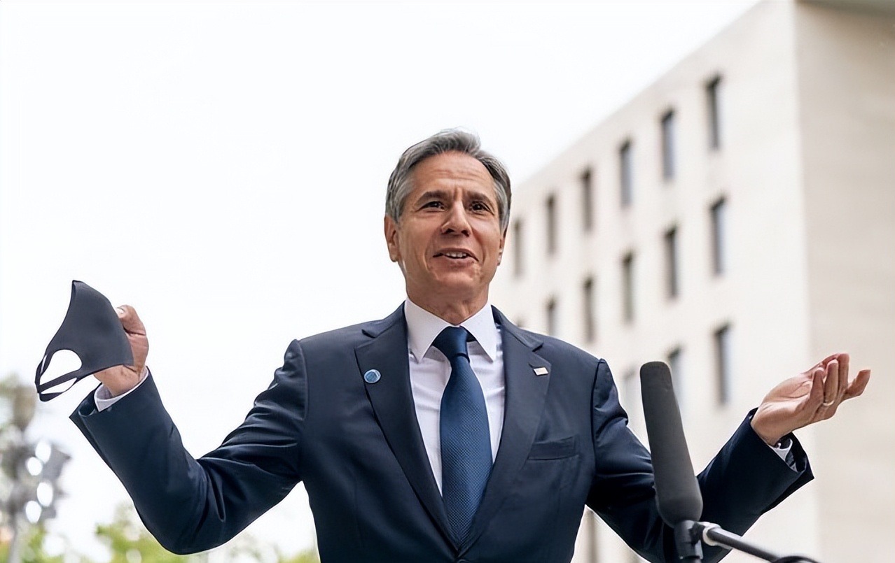 访华结束后，布林肯打破惯例，没有直奔机场，而是去了一个不起眼的地方！举世关注的布