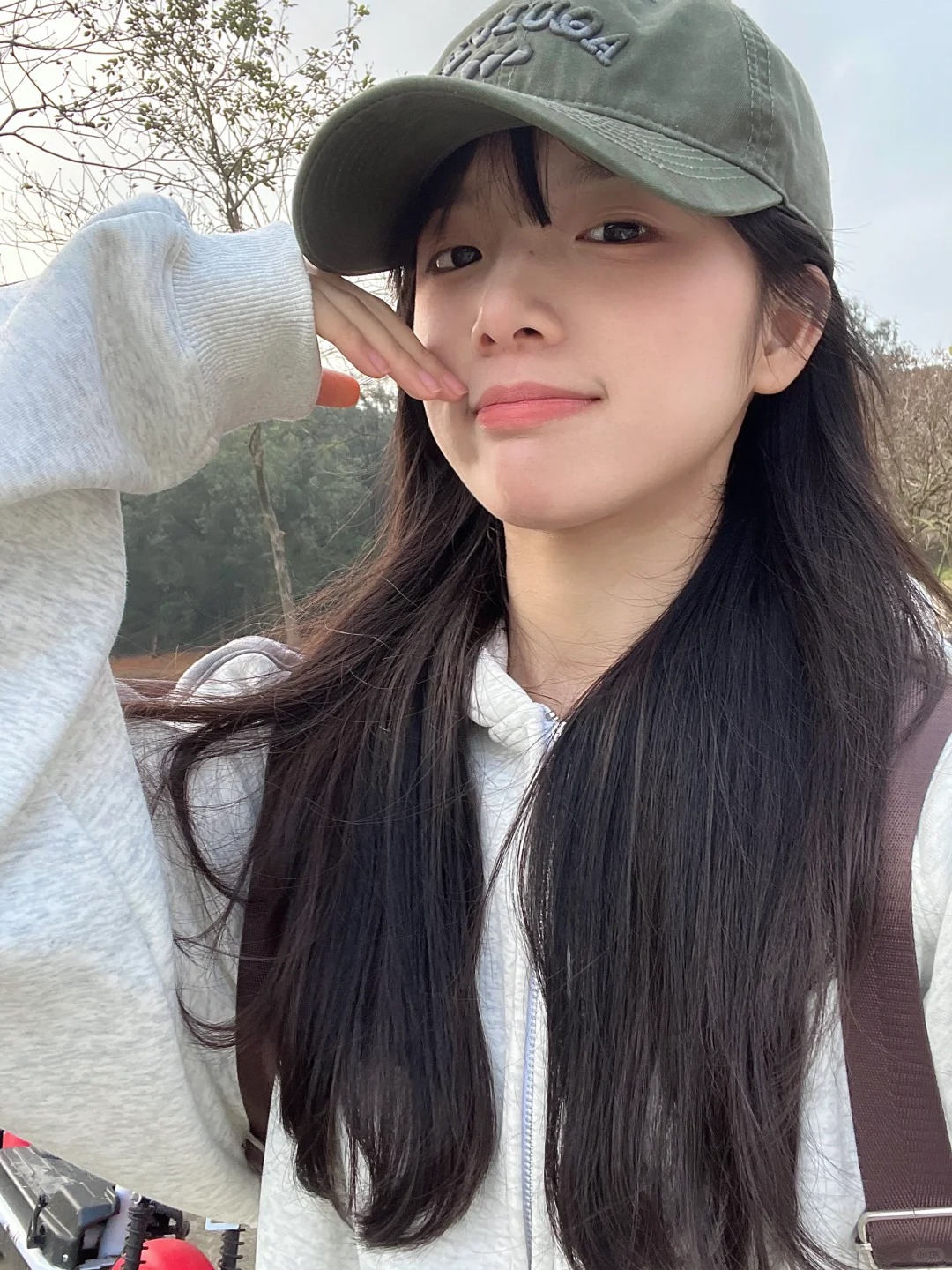 俺滴稀有皮肤！🧢
一直觉得自己戴帽子不好看平时都不咋戴帽子 这次对颜色做了新尝