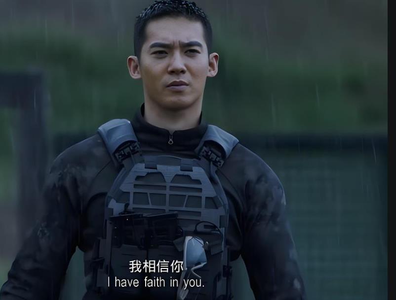 要是以往遇到这种情况，片方可能就会选择撤档，之前就出现过类似。之前见过定档又因为