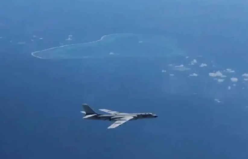 这次黄岩岛的事件之所以会变得这么紧张，是因为美航母来了，他们有了底气！

而这艘