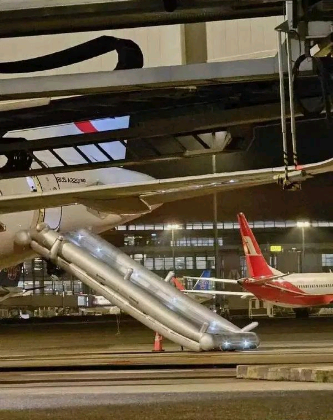 航空安全这个东西很玄乎，不是说你自己厂家验证了一万次就能行了，别人就认了，最重要