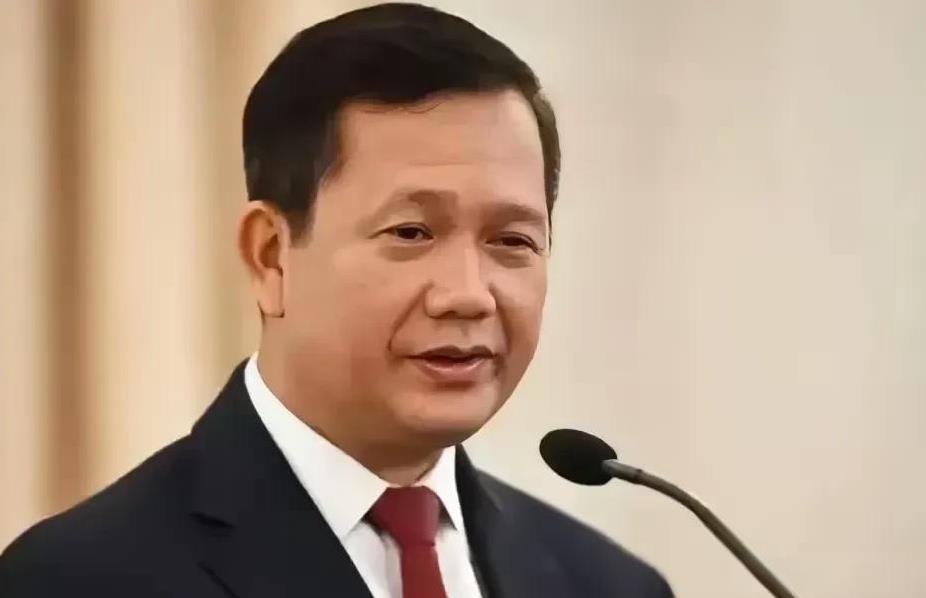 柬埔寨洪家这个“二世祖”，看面相就不是一个好相处的人，完全就是那种怕硬欺软的货色