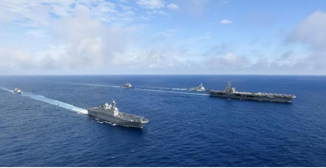 若特朗普落选，美国将爆发“内战”？

特朗普在7月14日的竞选演讲上躲过一颗致命