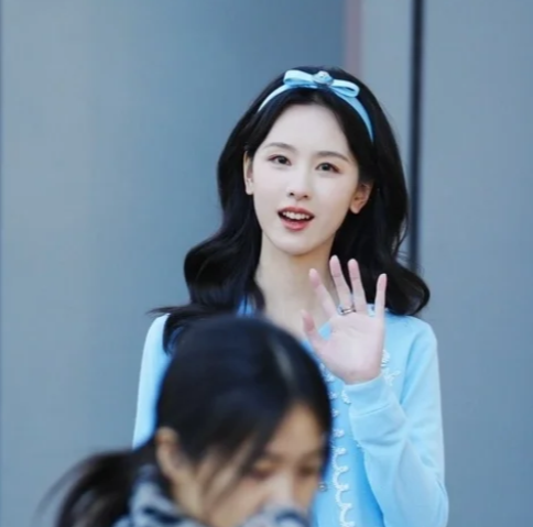 陈都灵，是谁家千金大小姐啊