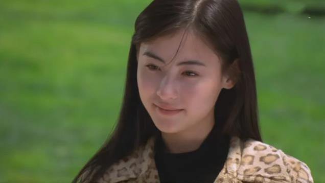 张柏芝停工一年，突然复出，评论区炸了