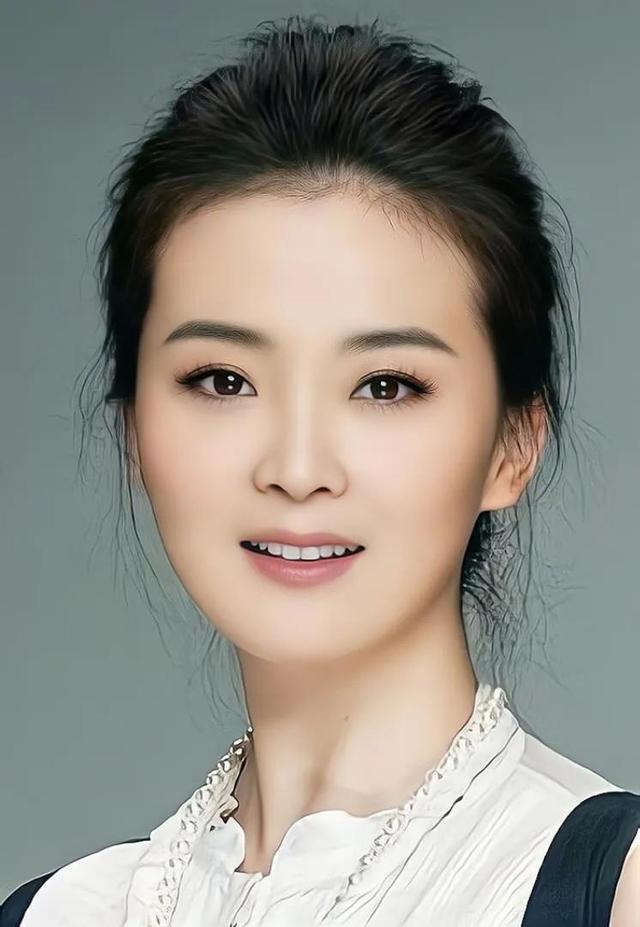 王艳：丧亲之痛，子入北大，豪宅成唯一