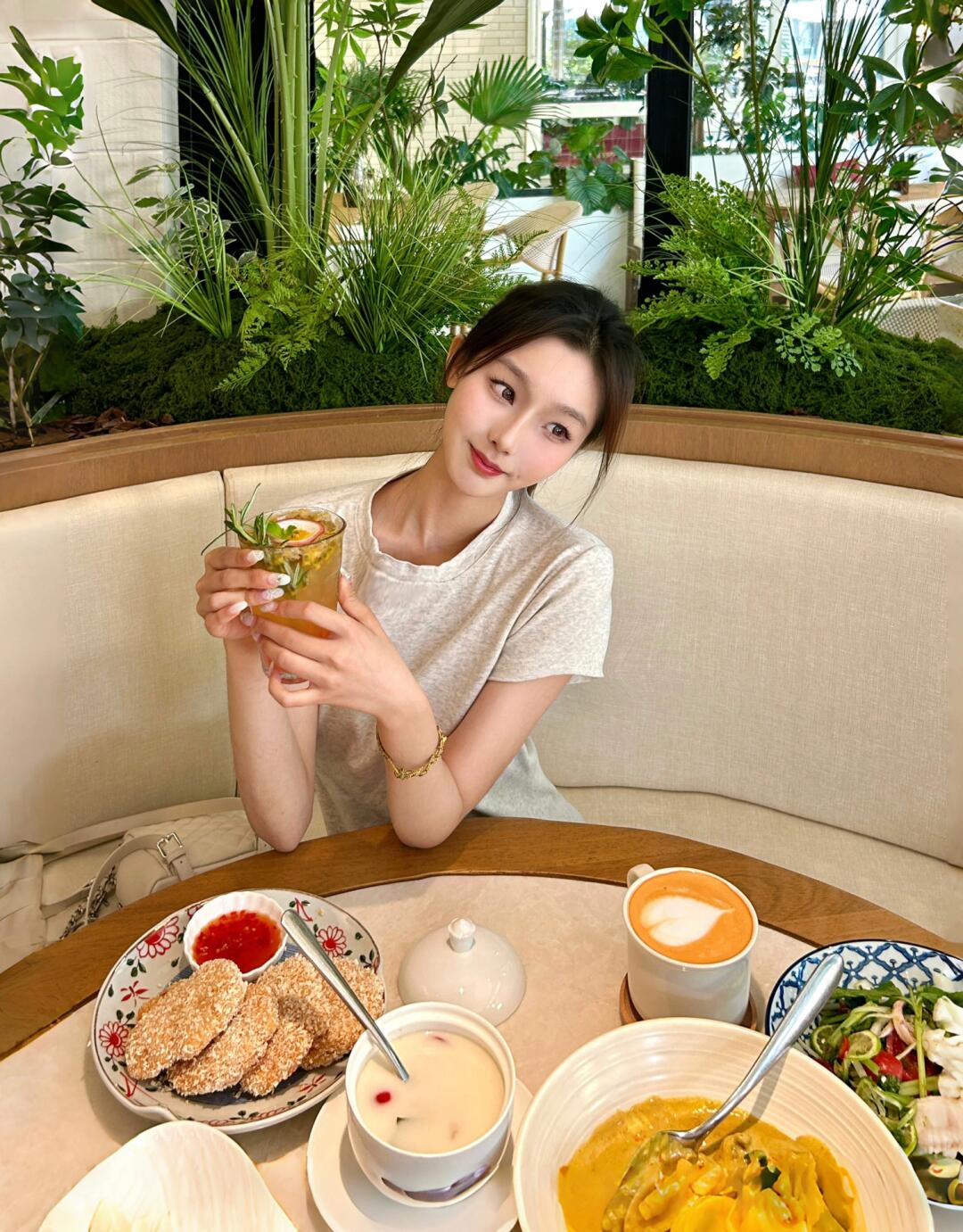 不开玩笑…真的是我在南京吃到zui好吃的泰料