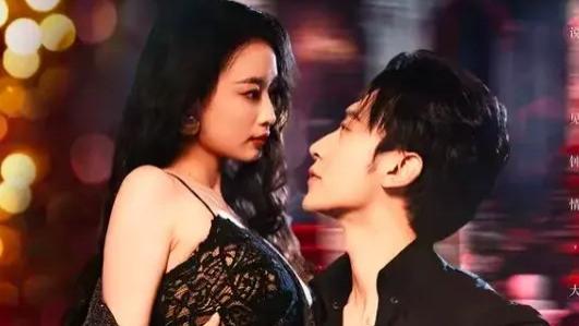 《盛夏爱情故事》短剧在线观看（1-89全）已完结完整版全集免费播放免费在线观看完整版短剧《盛夏爱情故